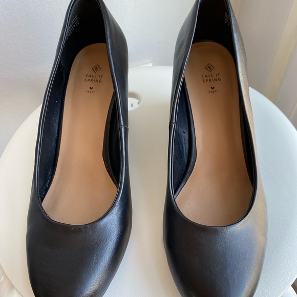 Vegan Call It Spring Wedge Heels - Picture 4 of 6